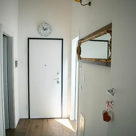 La Cicogna Maisonette La Mura San Carlo